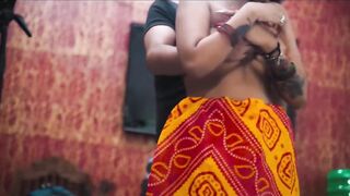 Kaam wali bae ko jabbardasti patak ke choda