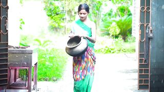Pados ki bhabhi ko nadi me choda
