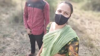 Hindi Jungle Vlog, Desi Beautiful Bhabhi Devar Ke sath Jungle me Vlog banane gai or devar ne pata kar Chudai Kari di