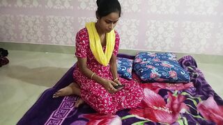 Desi Village hot girls sex in home