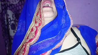 New year special bhabhi wear new blue saree and ready for sex