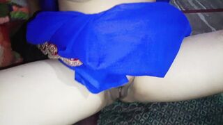 New year special bhabhi wear new blue saree and ready for sex