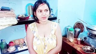 Hot desi indian girl bigg big in the room