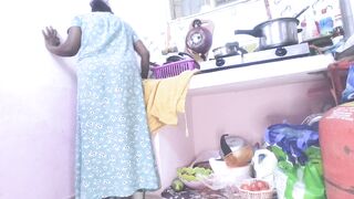 Tamil Indian Girl in Kitchen With Neighbor, Big Ass Desi Girl Doggy Style With Neighbor