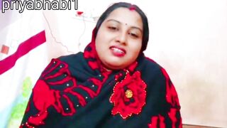 Desi bhabhi ki chudai from desi land