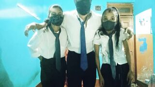 Desi School Girls Friends Threesome Xxxx video , Indian Desi School Friends Threesome Fucking Xxxx video