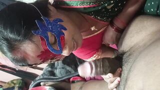 Bivi ki saheli ko ghar pe bulakar gand chudai ki