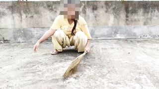 Romance on Roof with Young Married Bhabhi, Desi Outdoor Village Girl Hindi Sex Video