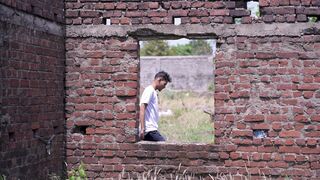 Took my girlfriend to a scary place, fucked her and made her suck my big dick, clear hindi audio